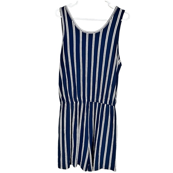 🌸NWT- Peace & Pearls- Navy/White Stripe Tank Shorts Romper- Size XL - Picture 6 of 7